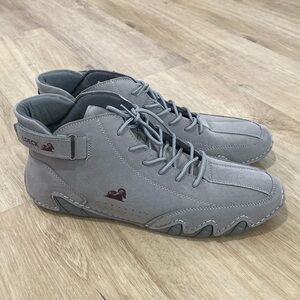 NEW Men’s Lansgeling Suede Chukka Sneakers